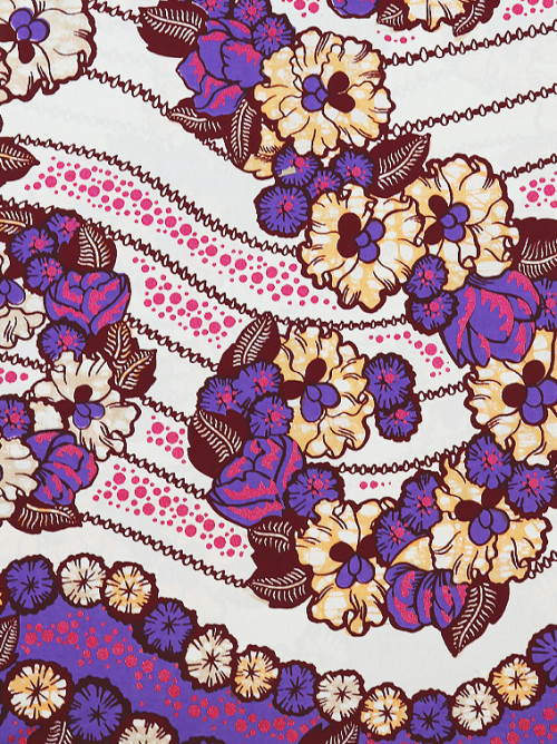 VES1066 - Vlisco Exclusive Embellished Super