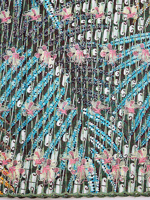 VLE415 - Vlisco Lace