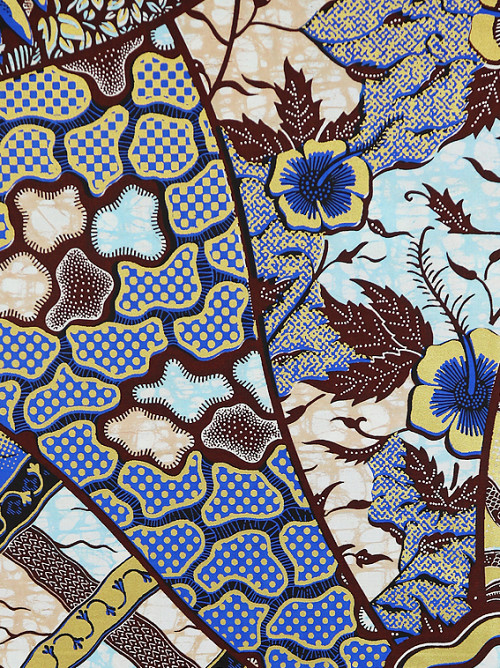 VES1147 - Vlisco Limited Edition Embellished Super